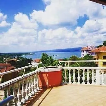 Ayca Konaklama Hostal
